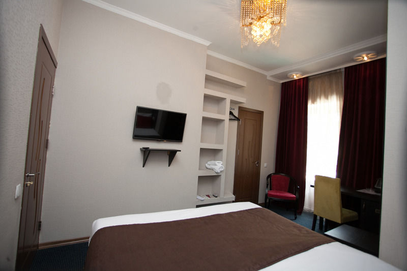 Shadow Boutique Hotel & Spa Chişinău Eksteriør billede